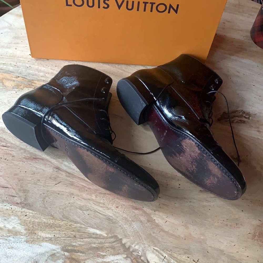 LOUIS VUITTON Patent Leather Laced Boots Dress shoes - size 8 1/2 - Picture 5 of 12